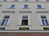 Center Hotel Ljubljana 2*