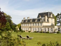 Chateau La Cheneviere 5*