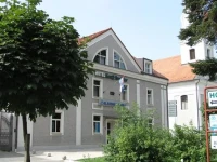 Kralj Tomislav 3*