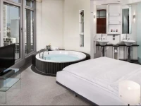 Innside Frankfurt Eurotheum 5*
