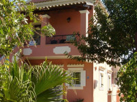 Maria Stella Apartments