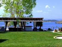 Christaras Apartments 3*