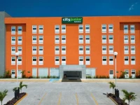 City Junior Veracruz Aeropuerto 3*