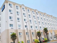 Microtel Inn and Suites Toluca 4*