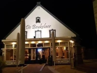 De Beukelaer 2*