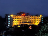 Howard Plaza Agra