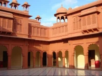 Gaj Kesri 3*