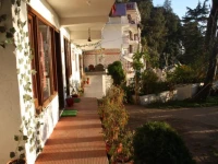 Mongas Hotel 2*