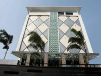 Paradigm Sarovar Portico 3*
