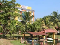 Royal Riviera 3*
