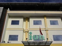 Ion Hotel 1*