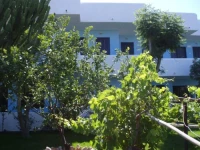 Gregory Peck Apartments and Studios 