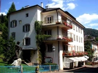 Villa Aquila - Adler 3*