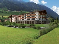 Alpeiner - Nature Resort Tirol 4*