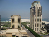 Royal Oceanic Apts