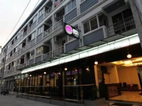Ea-Sy Condotel 3*