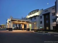Metropolis Resort 4*