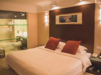 Rong Qiao Hotel