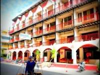 Boomerang Inn 3*