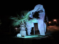 Silk Road Hotel