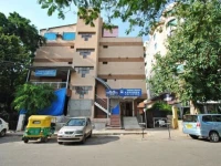 Abhishek The Hotel 3*