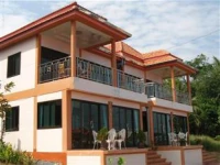 Seaview Residence 2*