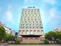 Radisson Blu Hotel Chennai City Centre 3*