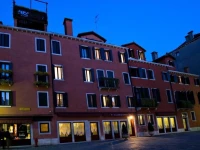 Palazzo del Giglio 4*