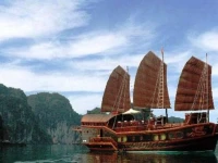 Red Dragon Junks 4*