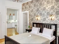 Royal Route Mansions 4*