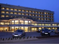 Eger Park 3*