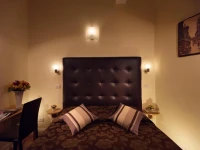 Condotti Inn 2*