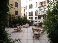 Dona Palace 4*