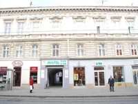 Hyde Park Hostel 1*