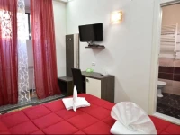 Anthony B&B Rome 2*