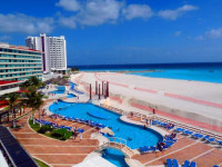 Krystal Cancun