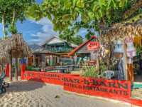 Bar-B-Barn Beach Hotel