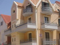 Marys Apartments