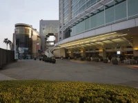 Loews Hollywood Hotel 4*