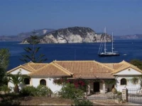 Holiday House Marathia Keri 3*