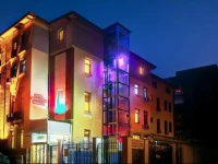 Hotel Amphitryon 3*