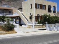 Margarita Rooms Perissa