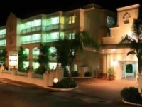 Coral Mist Beach Hotel 3*
