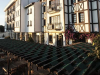 Zinos Hotel