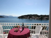 Seamans House 3*