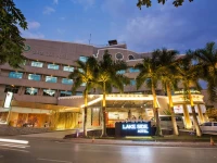 Lake Side Hotel 3*