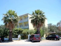 Hotel Selina 1*
