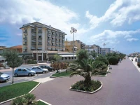 Piccadilly 3*