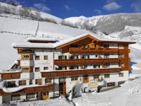 Hotel Bergfrieden 4*