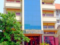 B & P Hotel 3*